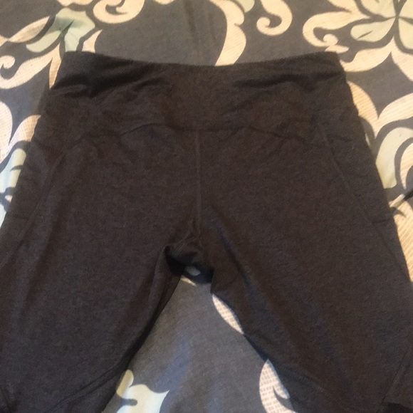 Workout leggings Avia size medium - Picture 4 of 4